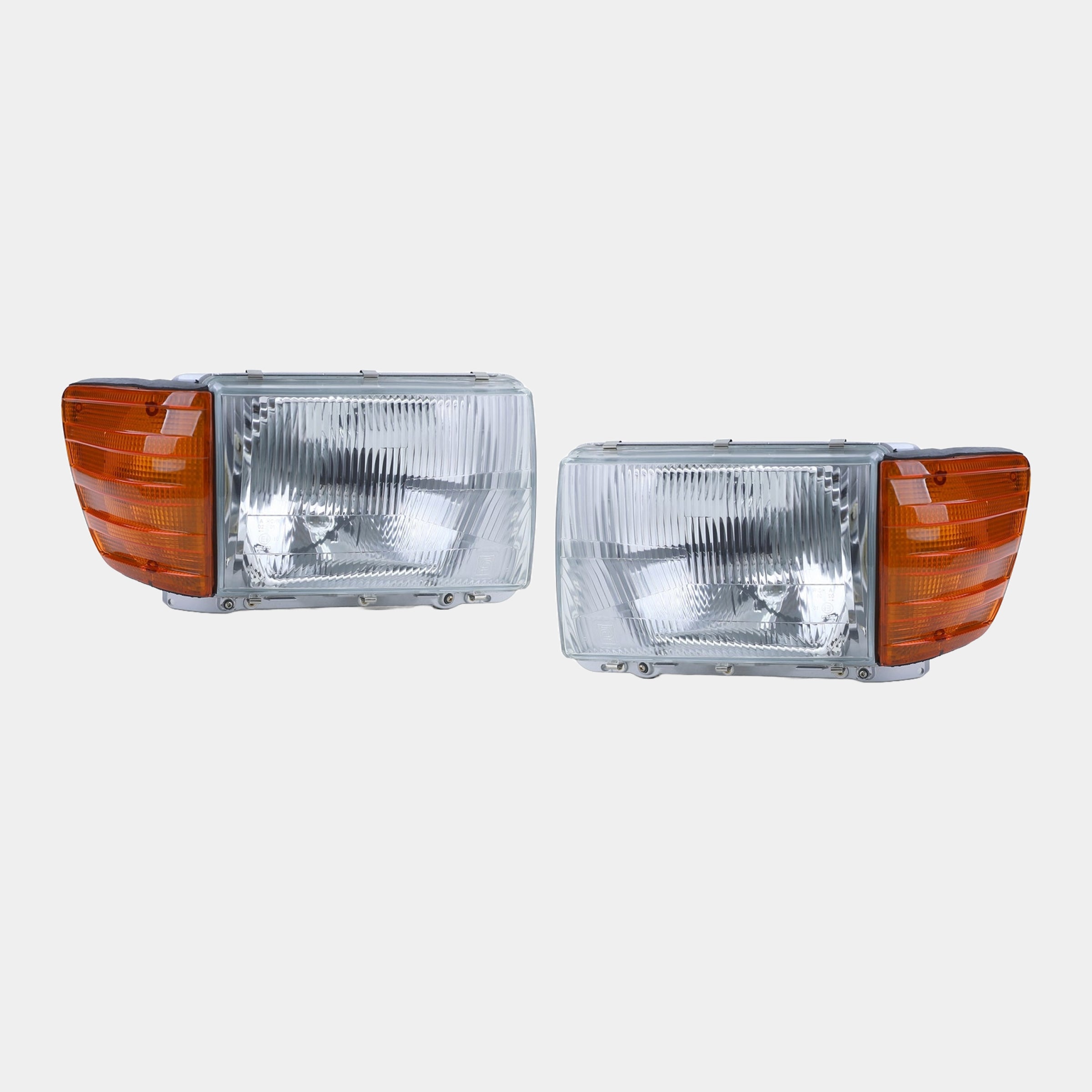 RHD Scheinwerfer Satz, mit Verstellung, 5-poliger Anschlussstecker, orangene Blinker